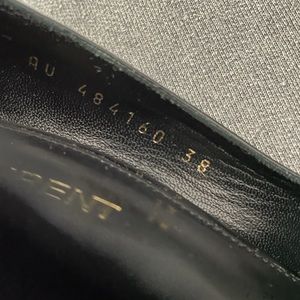 Saint Laurent monogram heel. Used.